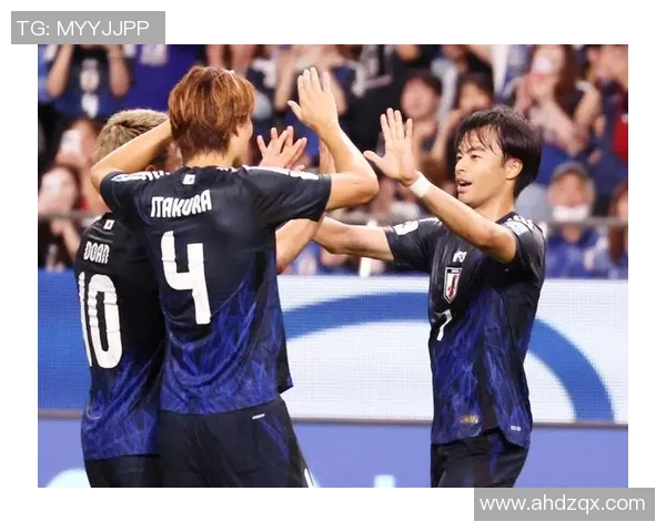 日本足球队精彩逆转越南明星队展现实力与团队合作精神 日本足球队精彩逆转越南明星队展现实力与团队合作精神