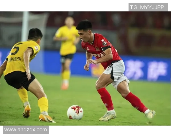 恒大足球的崛起与中国足球发展的深度融合探讨